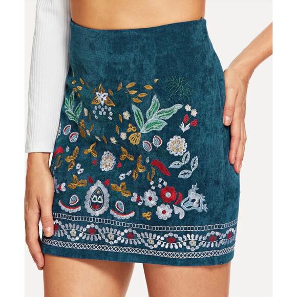 Simplee Corduroy Mini Skirt Embroidered Multicolor Floral High Rise Women Large - Picture 1 of 7